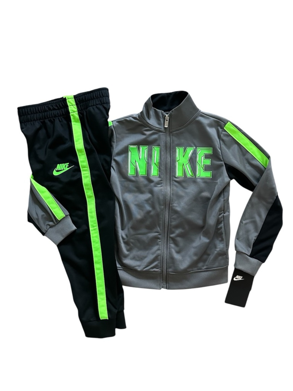 Boys 4T Nike Tracksuit Set NWT Gray Black Neon Green Zip Jacket & Pants